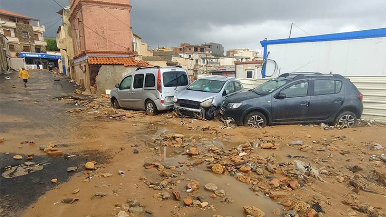 قتيل وخسائر فادحة جراء سيول الأمطار بتيبازة