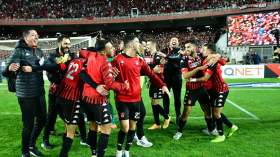 كاف يشيد بهداف “سوسطارة” في كأس الكونفيدرالية