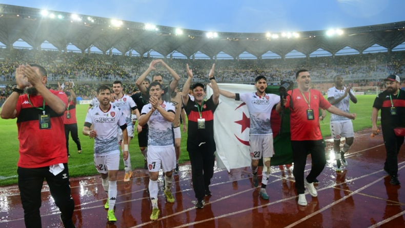 اتحاد الجزائر يقترب من تحقيق حلم التتويج الإفريقي الأول