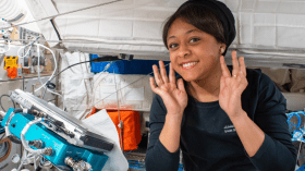 هذا ما أخذته ريانة برناوي معها  للفضاء؟