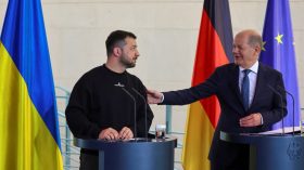 المستشار الألماني يتحدث عن انضمام أوكرانيا إلى الاتحاد الأوروبي