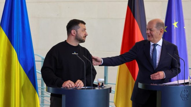 المستشار الألماني يتحدث عن انضمام أوكرانيا إلى الاتحاد الأوروبي