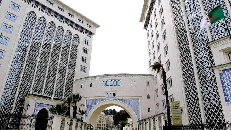 توقيع مذكرة تفاهم بين “فيرال” للحديد والصلب والائتلاف الصيني