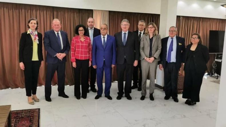 وزير الصناعة يبحث انضمام الجزائر إلى الجمعية الإفريقية لمصنعي السيارات