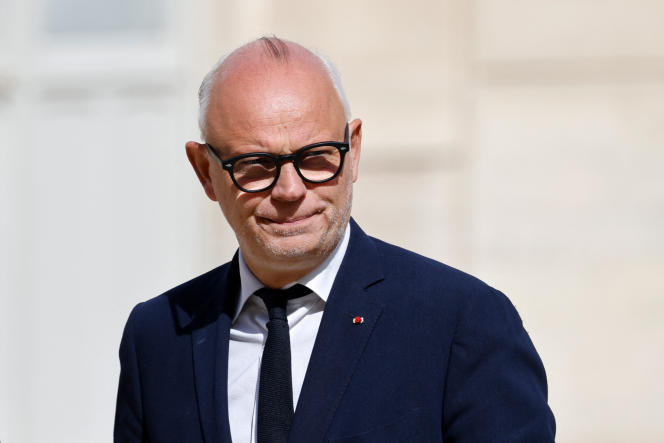 Immigration: Que prévoit l’accord de 1968 liant la France et l’Algérie, qu’Edouard Philippe remet en cause ?