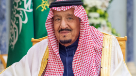 الملك سلمان يأمر باستضافة 1300 حاج من 90 دولة