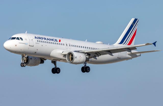 Air France visée par une plainte pour “pratiques commerciales trompeuses”
