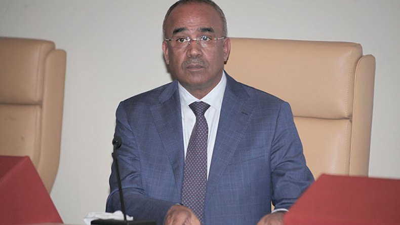 بدوي ينفي تورطه في الفساد والقاضي يحاصره بالوقائع