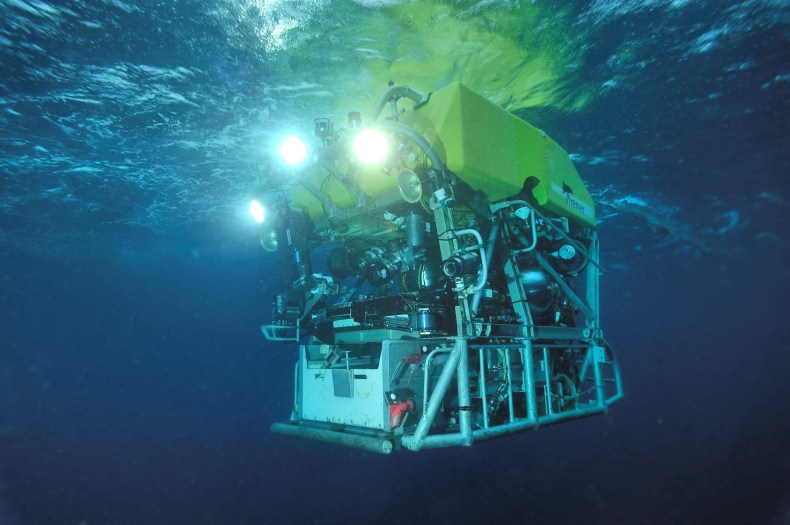 Secours au sous-marin Titan disparu: Le robot français Victor 6000 se prépare à plonger