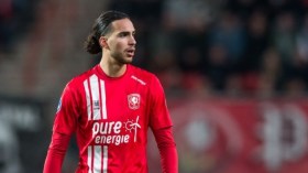 زروقي يعبر إلى النّهائي ويقترب من التأشيرة الأوروبية