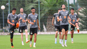 الصحافة الأوغندية تؤكد ضرورة تحقيق الانتصار على المنتخب الجزائري