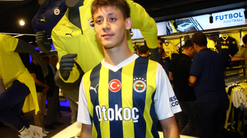 ريال مدريد يقترب من حسم صفقة “الفتى العجيب”