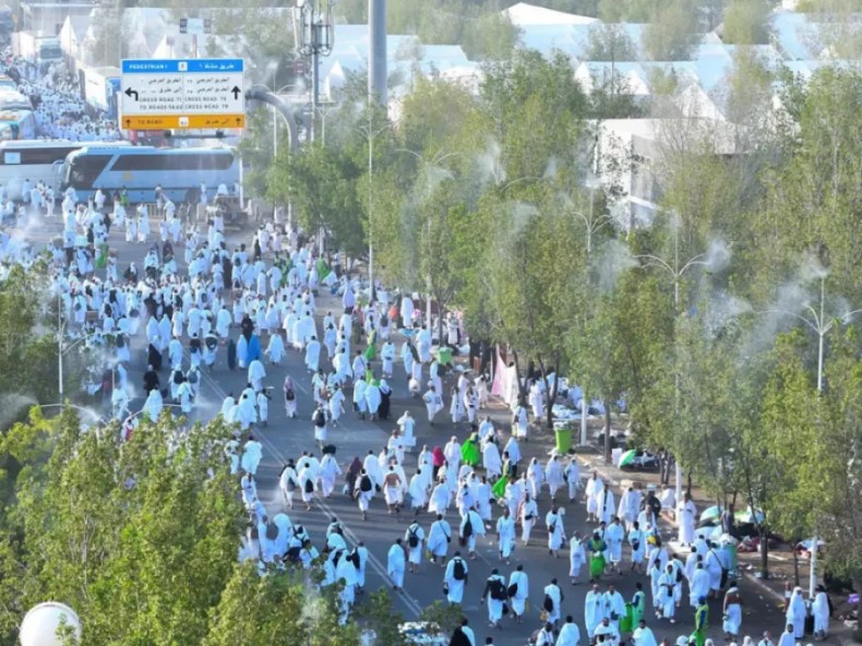 Arabie saoudite: Les pèlerins au Mont Arafat, moment fort du Hadj