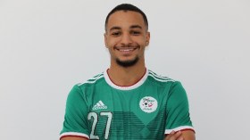 لاعب مُغترب يُمارس ضغطا على “الفاف” أقرب إلى الابتزاز