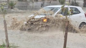 غلق طرقات وتضرر مساكن جراء الأمطار الطوفانية بباتنة