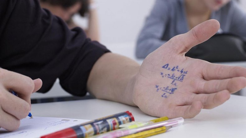 إدانة متورطين في الغش وتسريب أجوبة البكالوريا