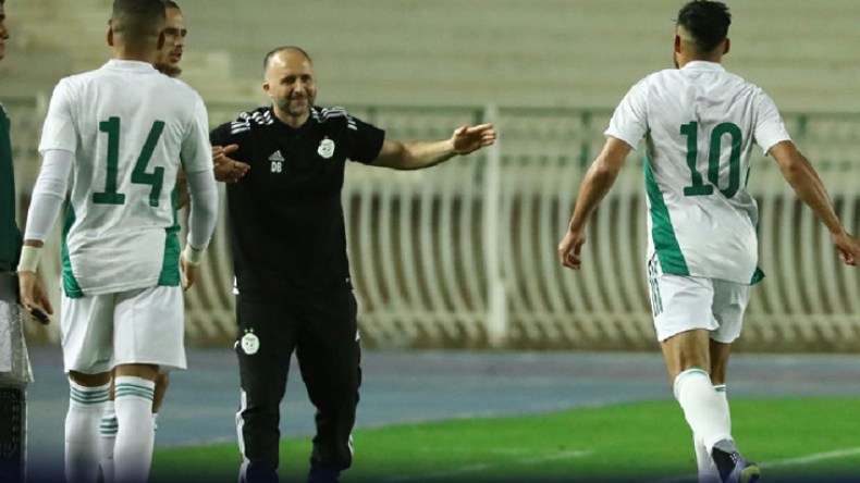 بلماضي يلحّ على بلايلي بضرورة الإسراع في حسم وجهته قبل 15 جويلية