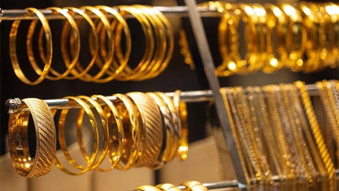 الذهب يواصل التحليق ويحطم الأرقام القياسية