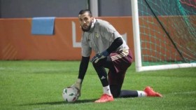 دولي جزائري ينتقل إلى البطولة السعودية