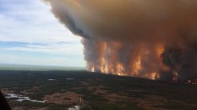 Incendies au Canada : la situation pourrait durer des mois
