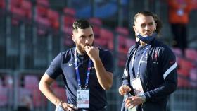 مُغتربون جزائريون سيتركون فرنسا ويُغيّرون الجنسية الرياضية