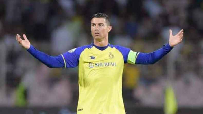 بداية النّهاية.. رونالدو يُسجّل أدنى سعر له منذ 2004