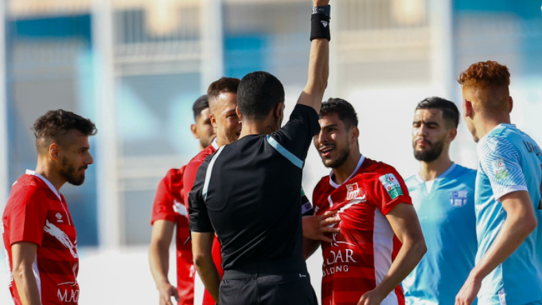 شباب بلوزداد يصدر بيانا حول التحكيم في مباراته أمام مقرة