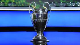 كم يقبض فريق محرز ماليا في حال التتويج الأوروبي؟