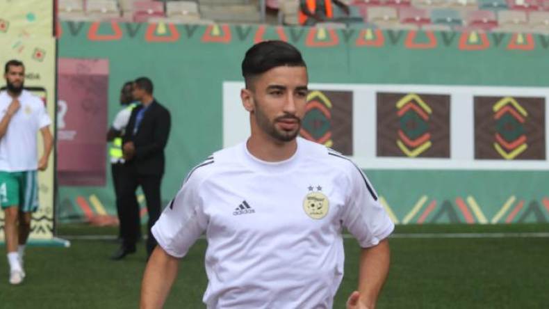 عمورة.. القصير “المكير”!