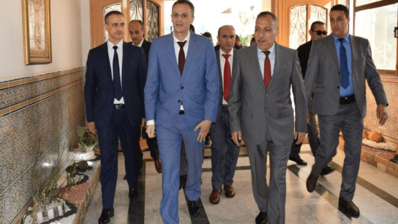 الوزير حماد يتفقد المرافق الرياضية والشبابية بولاية البويرة