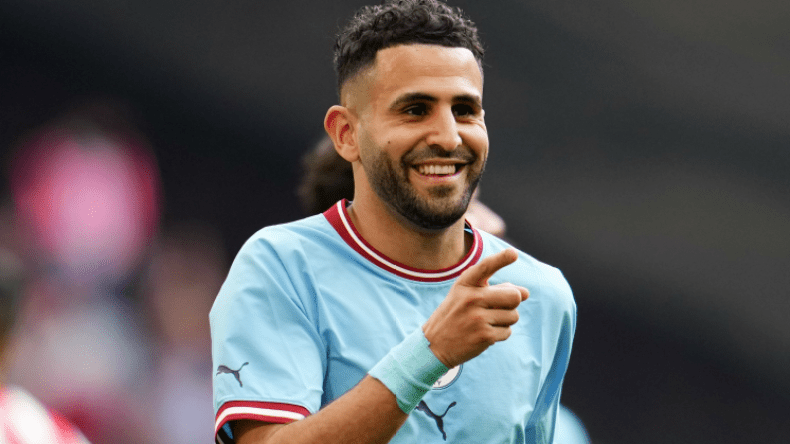 الهاتريك التاريخي يحفز محرز قبل نهائي كأس الاتحاد الإنجليزي