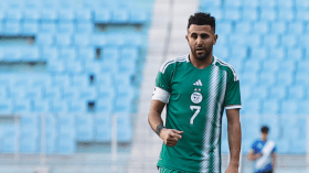 الجزائريون يؤيدون انتقال محرز إلى السعودية