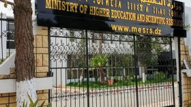 خبراء يحذرون من توظيف العمل النقابي لأطماع شخصية