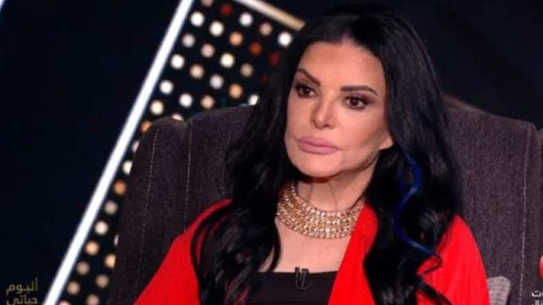 الإعلامية نضال الأحمدية ترند على تويتر بعد تصريحاتها العنصرية!