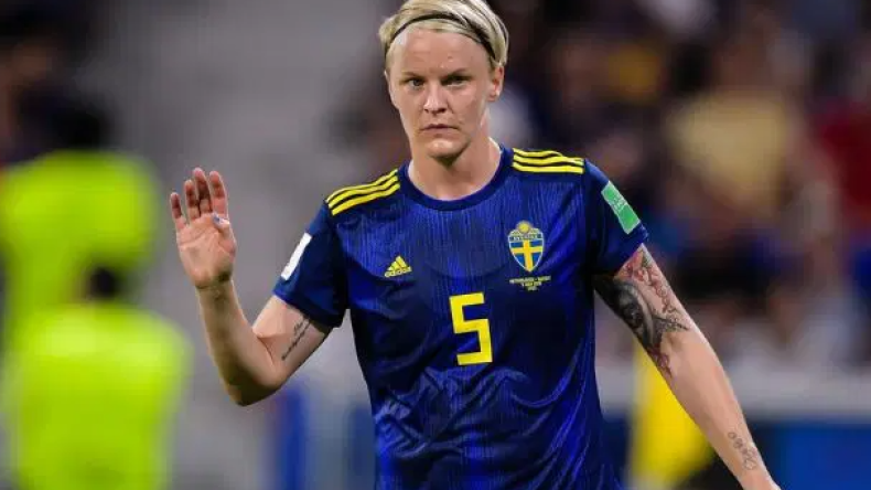 لاعبات خضعن لفحص مهين خلال بطولة كأس العالم للتأكد من جنسهن!