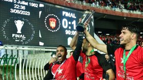 الفرق الجزائرية لا تعرف التعامل مع المباريات النهائية