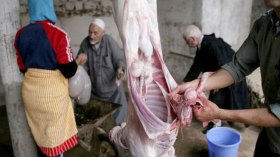 هكذا يتم التعامل مع الأضحية لتجنّب تعفنها واخضرارها