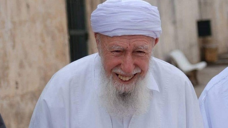 الرئيس تبون: الشعب الجزائري يودع إماما أخلص في جهاده ونفع بعمله