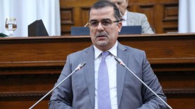 المصادقة بالإجماع على قانوني التقاعد وقائمة الأعياد الرسمية