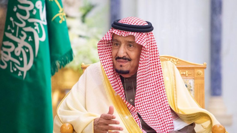 العاهل السعودي يأمر باستضافة 1000 حاجّا من فلسطين