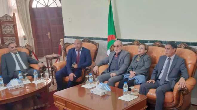 بلمهدي وكريكو يقدمان تعازي الرئيس تبون لضحايا فيضانات سعيدة والأغواط