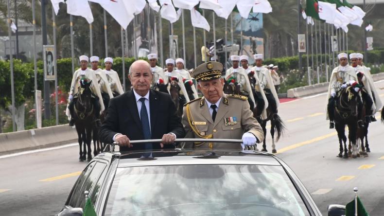 الفريق أول شنقريحة: الرئيس تبون يواصل بإصرار شديد المسار الإصلاحي