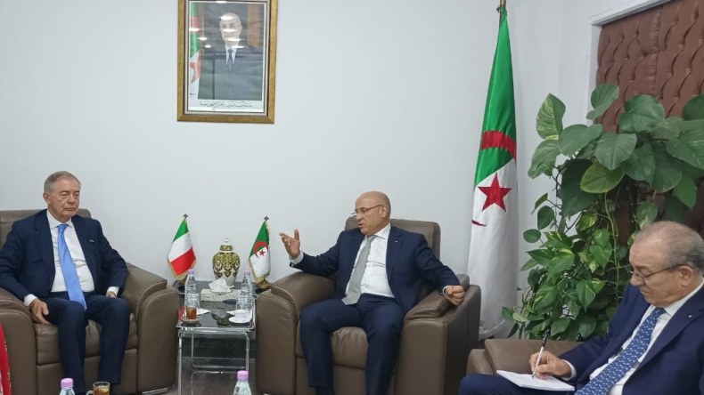 رهان إيطالي على الجزائر لتصدير المنتجات نحو المتوسط وإفريقيا