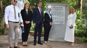 هدية من إيطاليا.. تدشين تمثال “أميرال” بحديقة التجارب (صور)