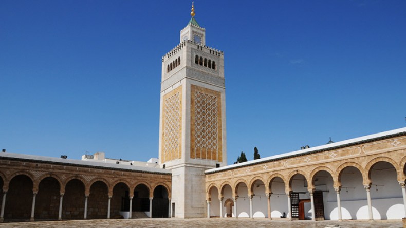 جامع الزيتونة يتعرض للسرقة
