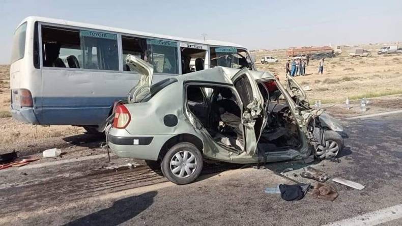 المسيلة: حادث مرور يخلف 5 وفيات وجريح