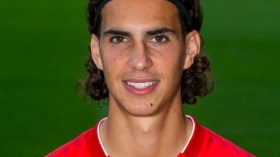 زروقي ينضمّ إلى بطل هولندا