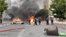 مقتل الشاب نائل.. الاحتجاجات تعيد ماكرون من بروكسل