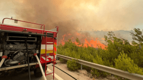 أكبر عملية إجلاء في تاريخ اليونان بسبب حرائق الغابات