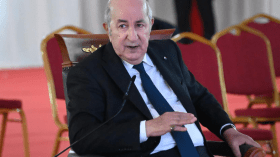 الجزائر تدعم فلسطين قولا وفعلا